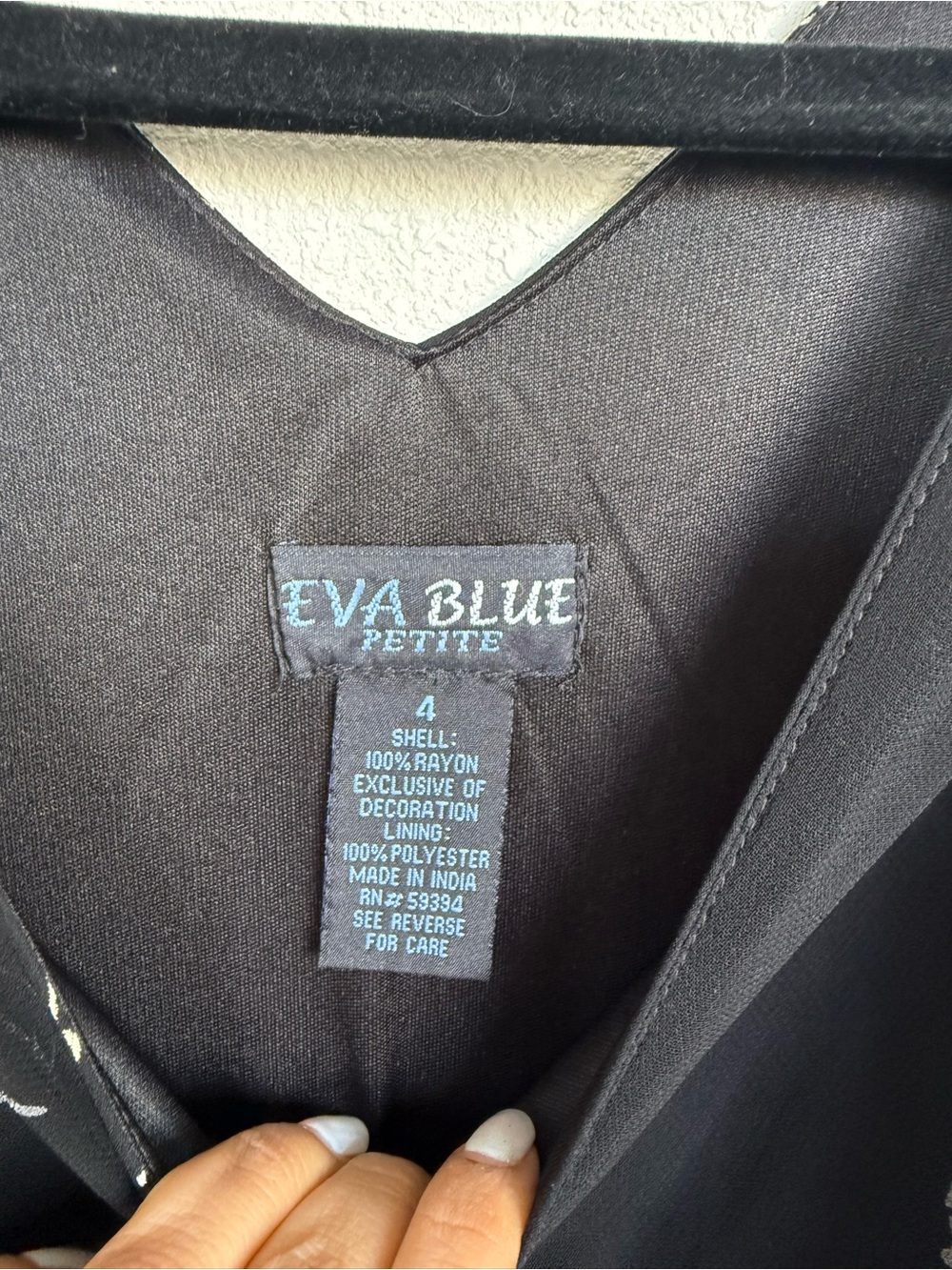 Evan Picone Petite Black Paisley Handkerchief Hem Dress Size 4 - Picture 6 of 12